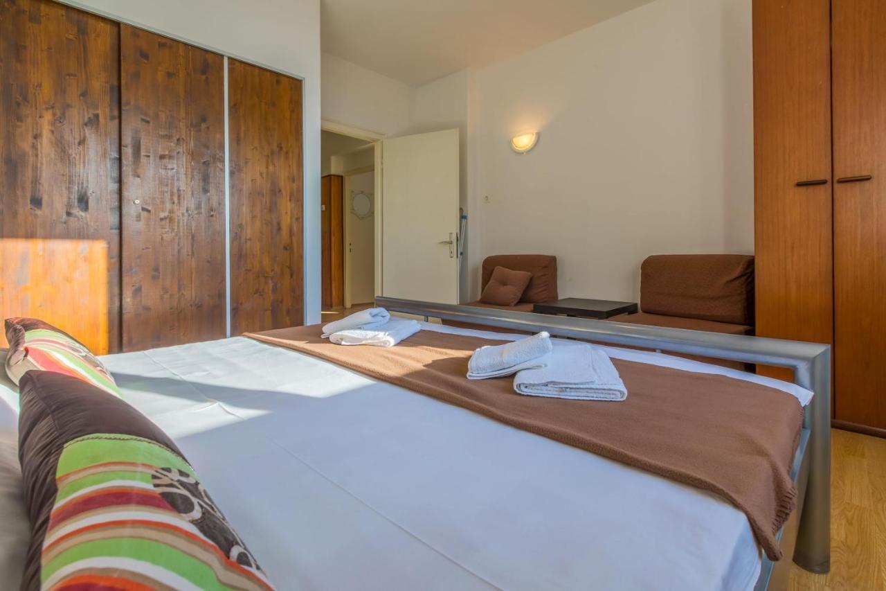 Apartment Roni ツリクヴェニツァ エクステリア 写真